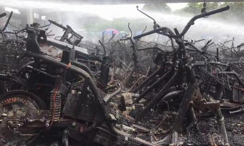 扣車場火災(zāi)燒毀車輛